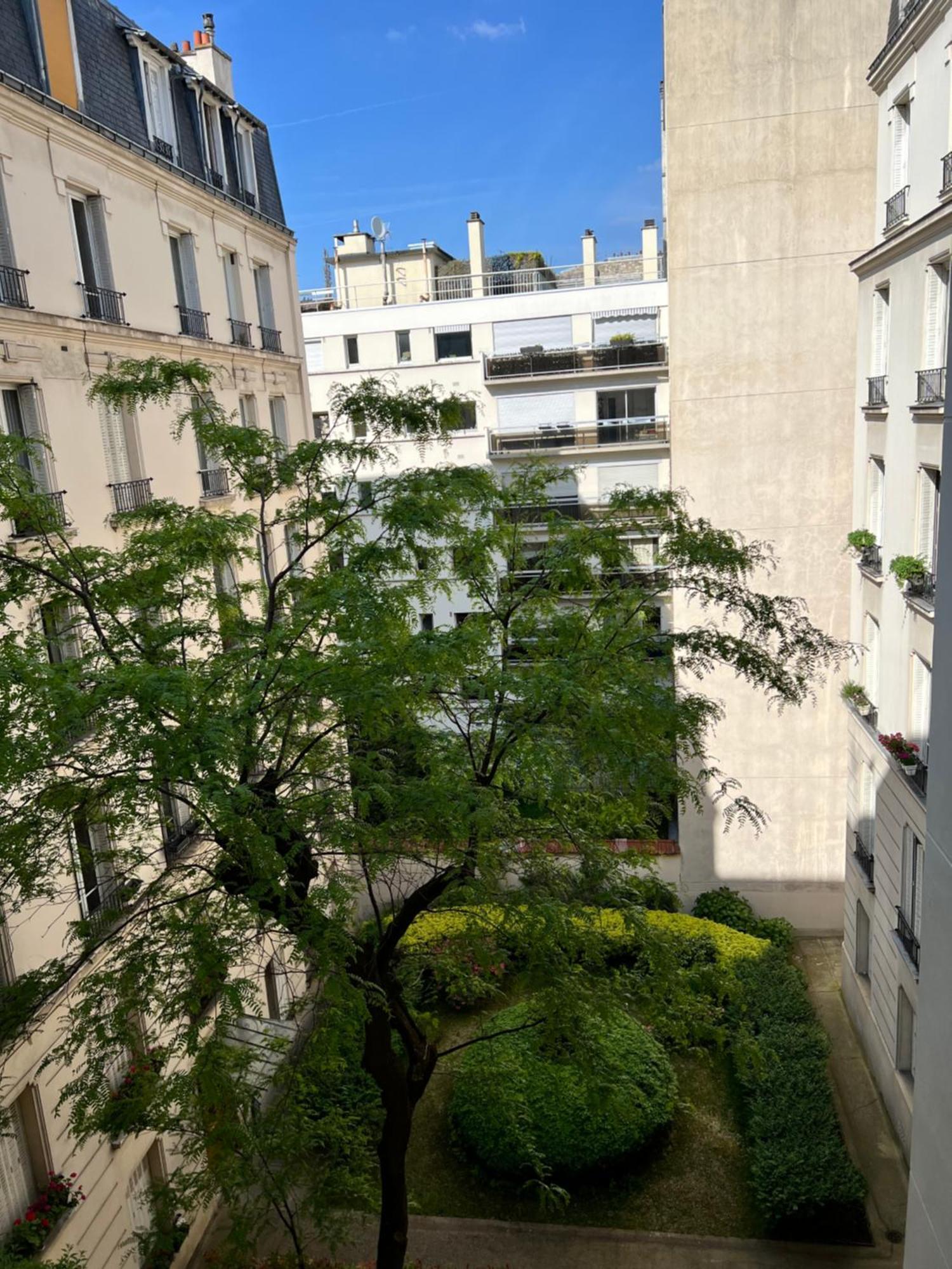Your Parisian Hideaway - Entire Apartment Exteriör bild
